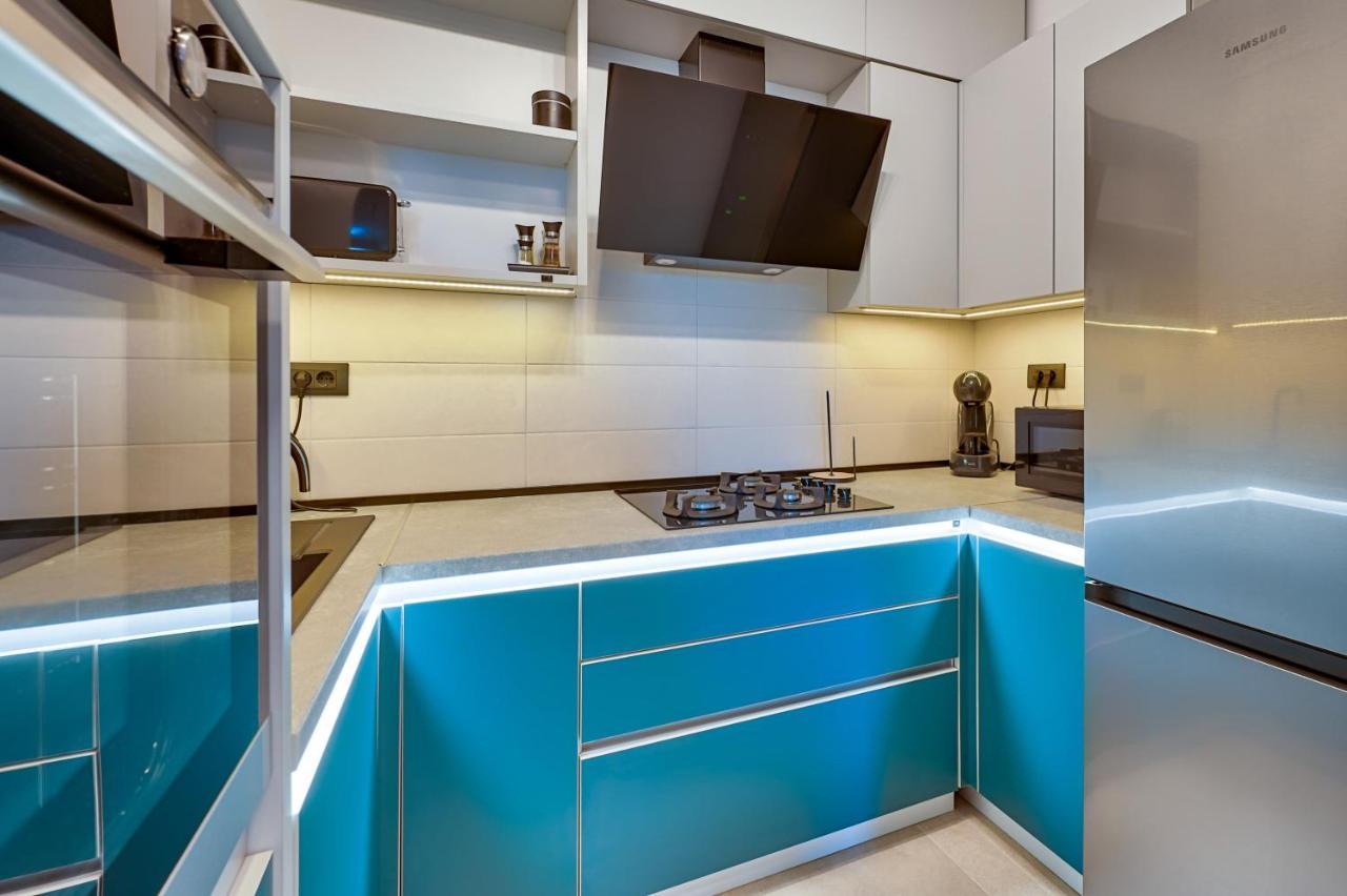 Art Apartment Monvidal Pula Luaran gambar